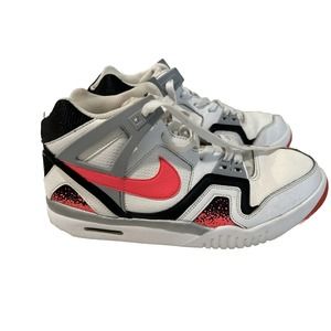 Nike Athletic Shoes White and Pink
Andre Agassi Hot Lava Tech Challenge II